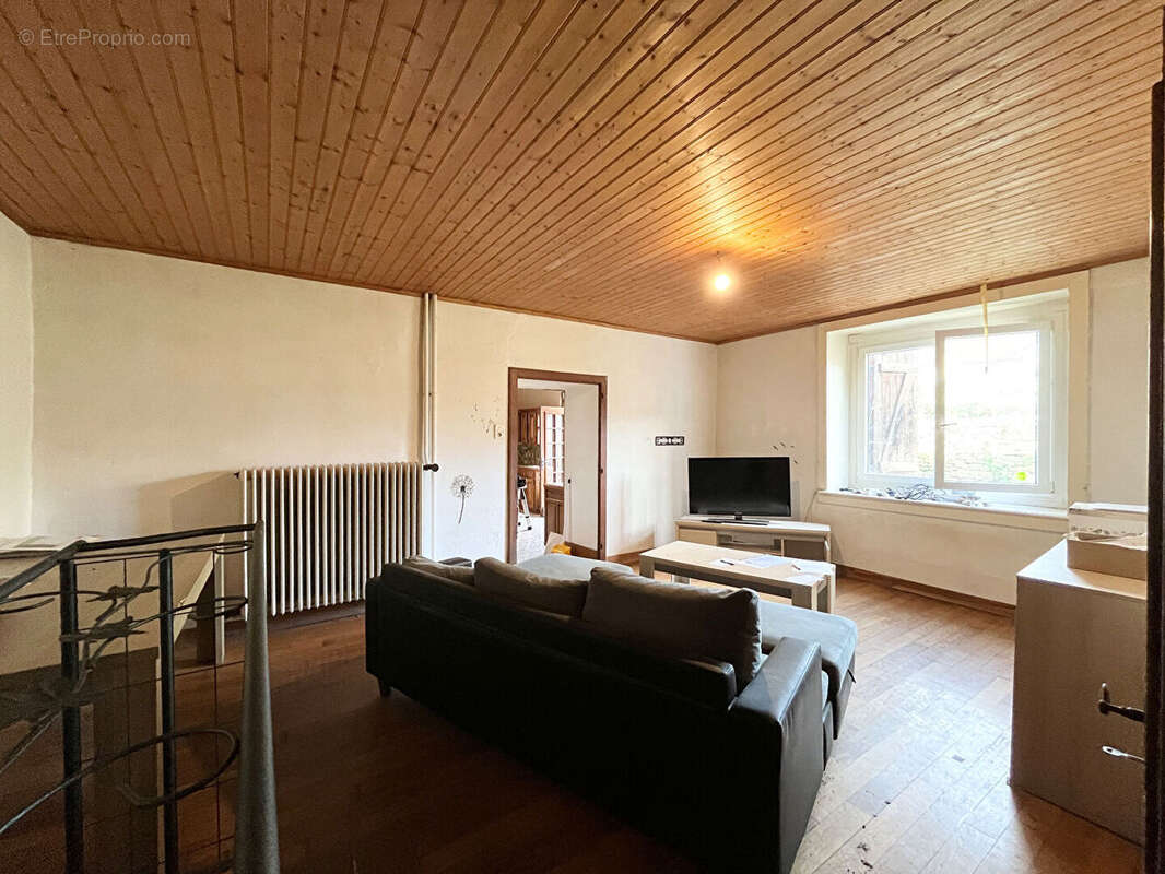 Maison à SAINT-HILAIRE