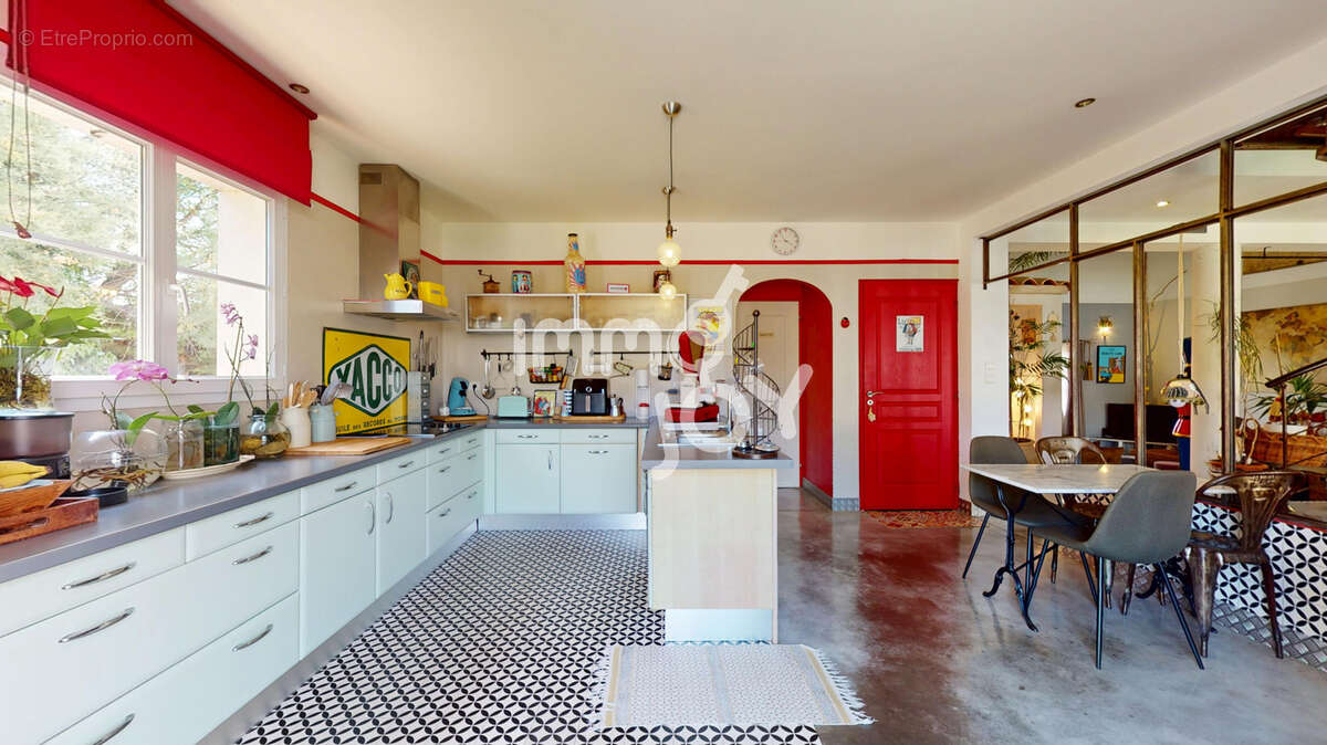 Maison à SALLES-D'AUDE