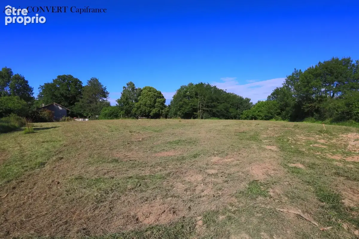 Terrain à vendre 790m² proche village à FOISSIAT (01) - photo 4