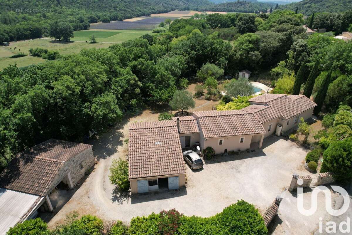 Photo 2 - Maison à CLANSAYES