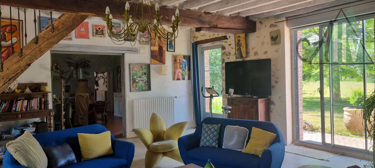 Maison à CHALAUTRE-LA-GRANDE