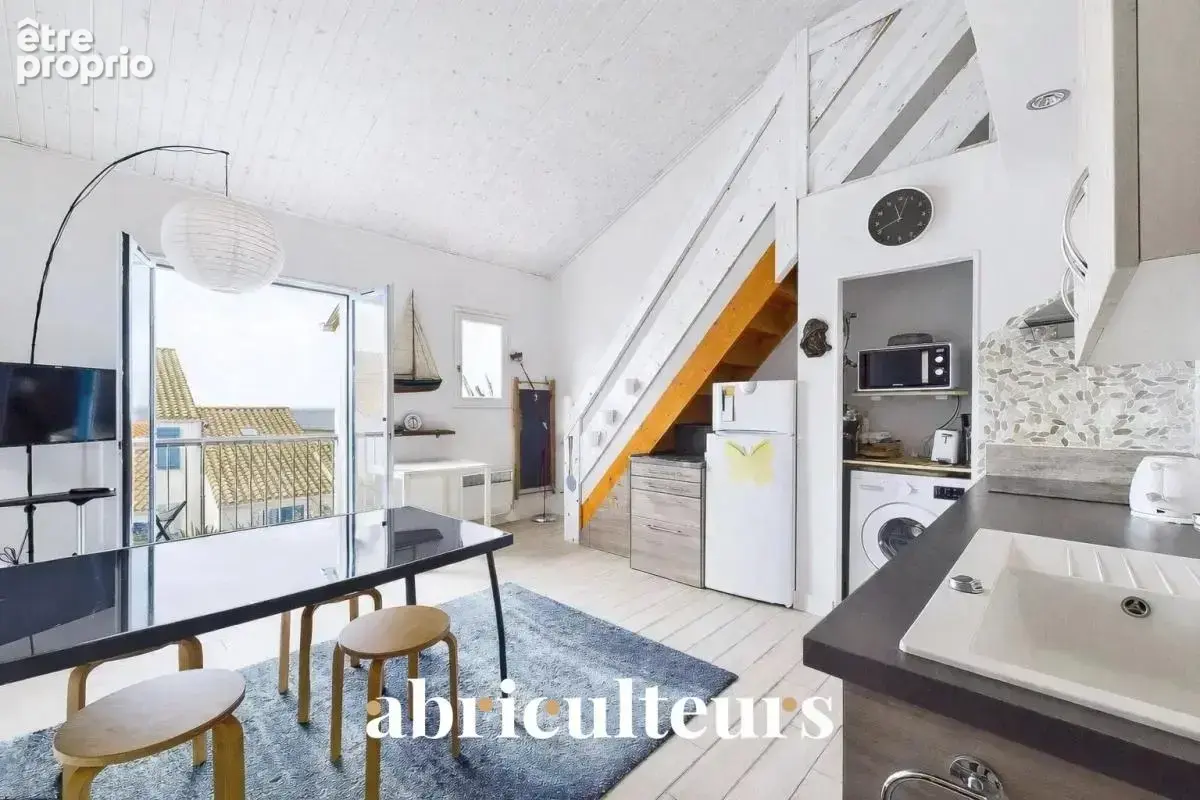 Appartement 2 chambres avec balcon vue sur mer en vente à  Rue de la Pointe à l'Herbaudière (85330) - photo 5