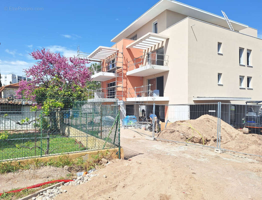 Appartement à FREJUS