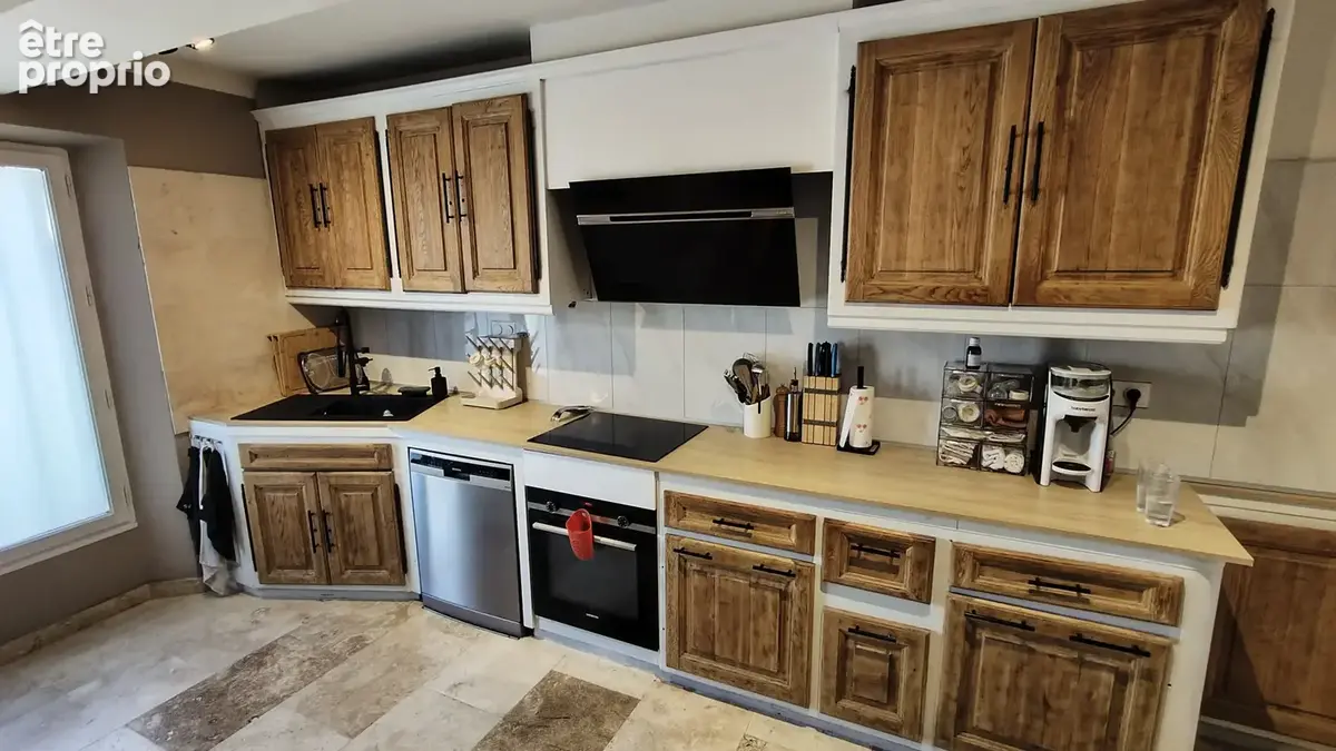 VINS sur Caramy belle maison volumes généreux - photo 20