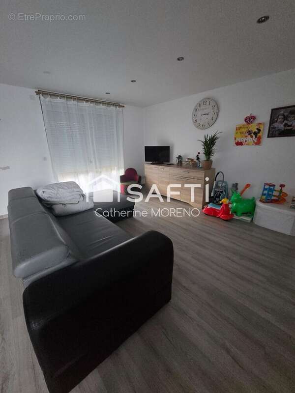 Photo 4 - Appartement à CHARMES