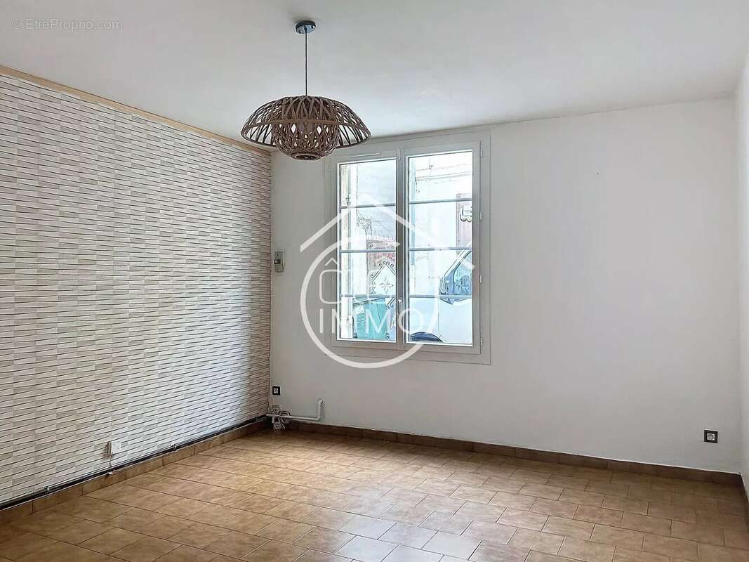 Maison à CASTILLON-LA-BATAILLE