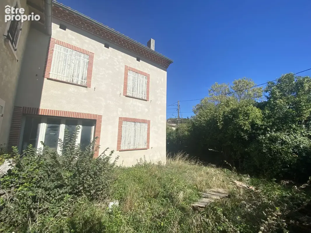 Maison à rénover avec jardin - photo 3