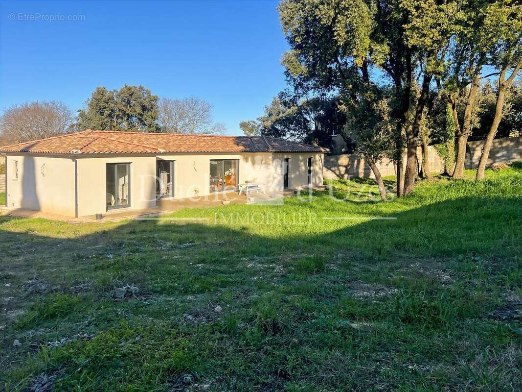 Photo 2 - Maison à UZES