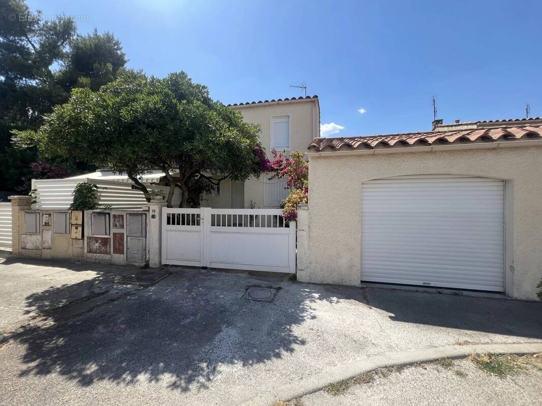 Maison à NIMES
