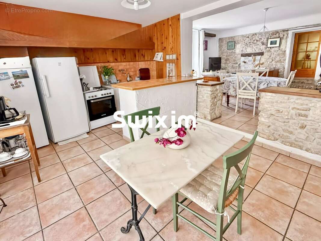 Maison de 3 chambres, mezzanine - photo 2