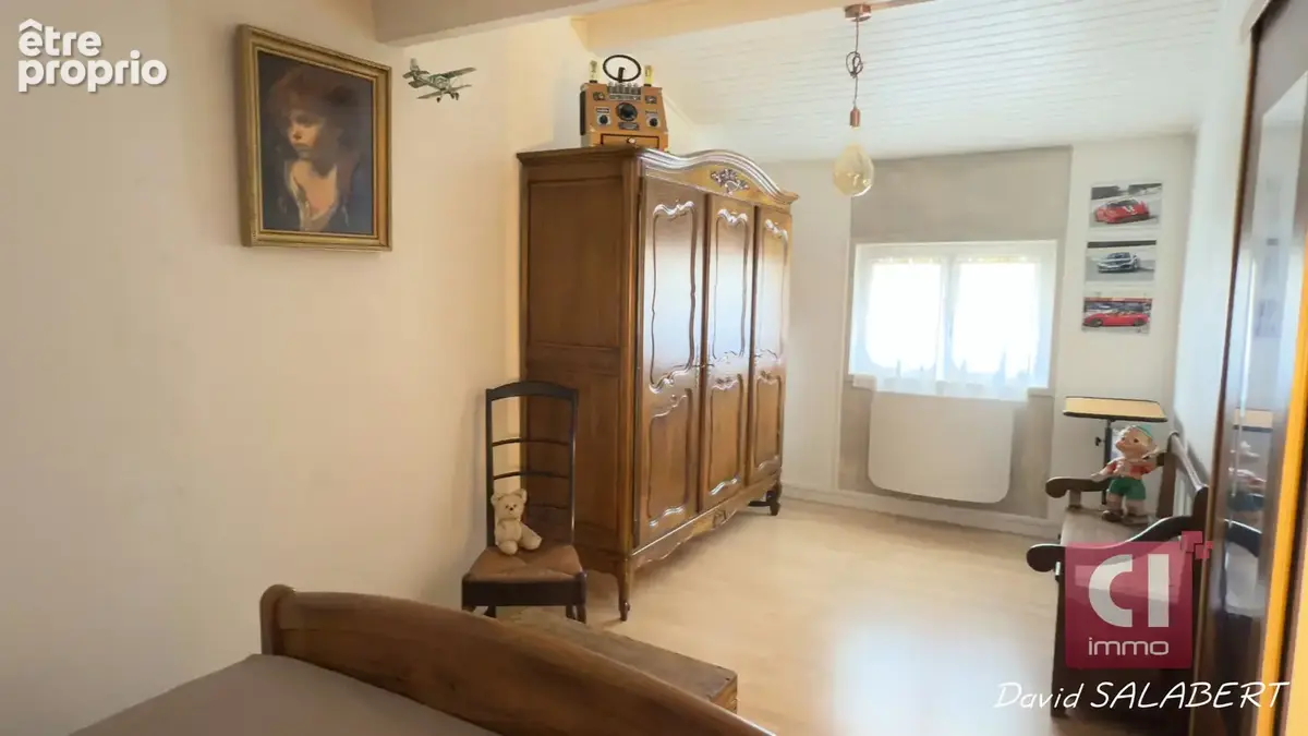 Villa à vendre à Garéoult avec piscine et appartement indépendant - photo 9