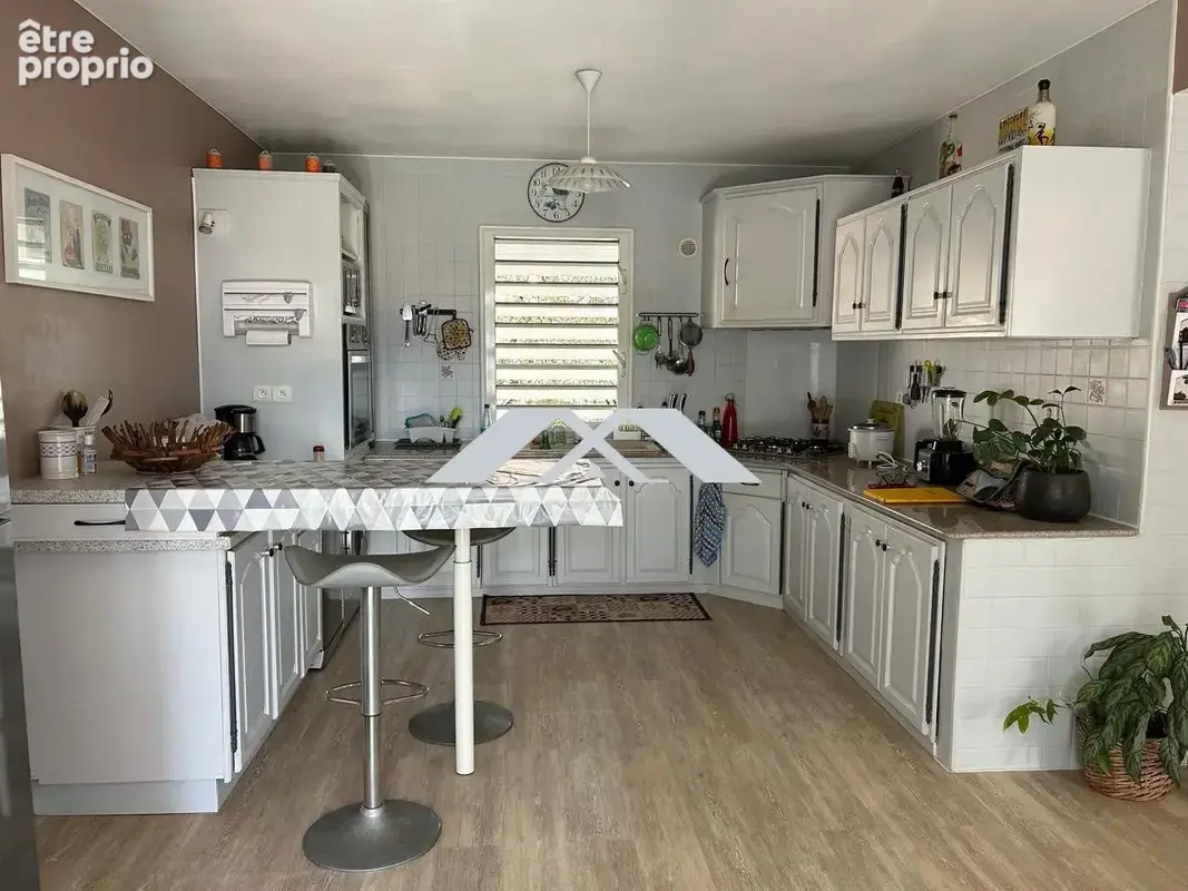 Maison 4 pièces 90 m² à vendre à Saint-Joseph (97480) - photo 3