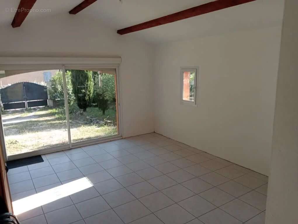 Maison à FORCALQUEIRET