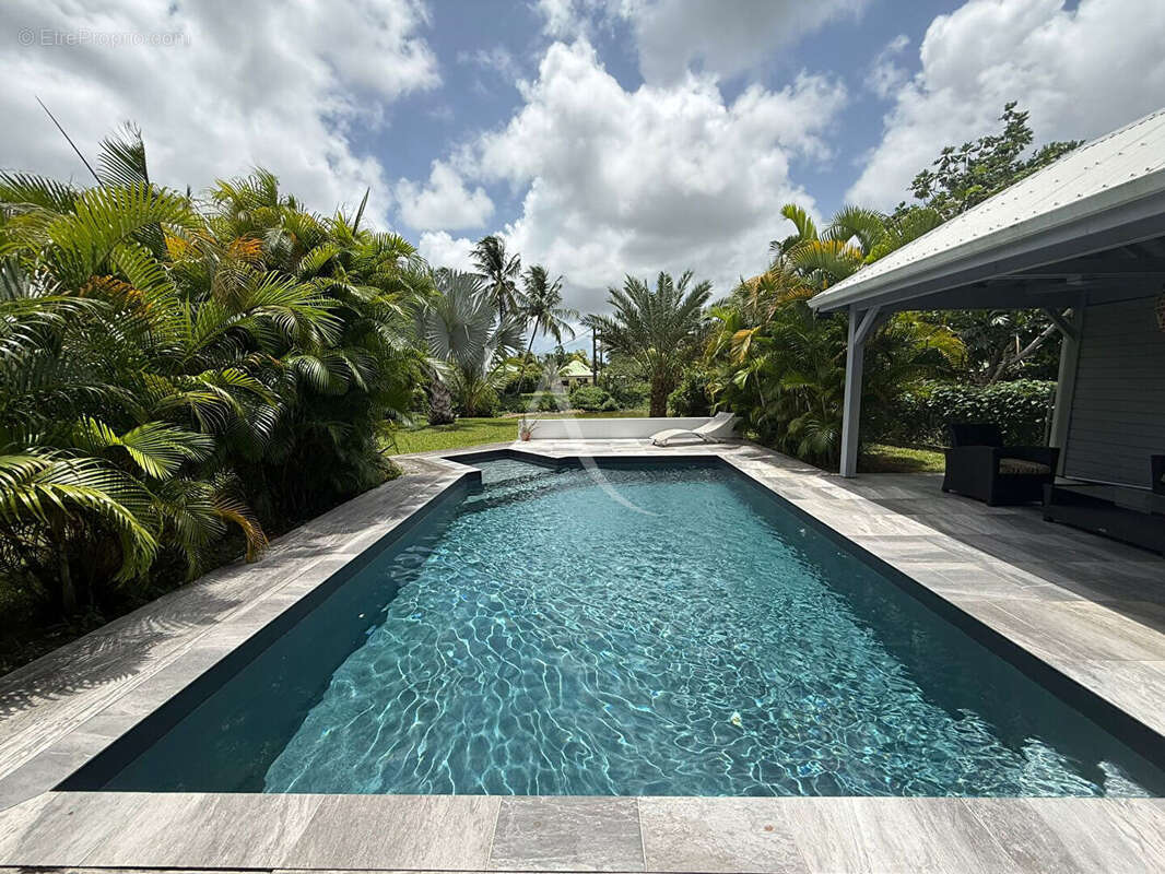 Villa d'exception : grands volumes & design - photo 9