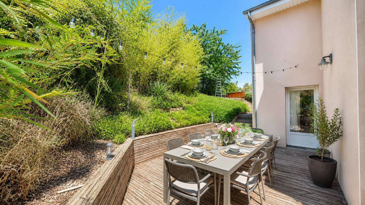 Maison 180m² à pignols - photo 2