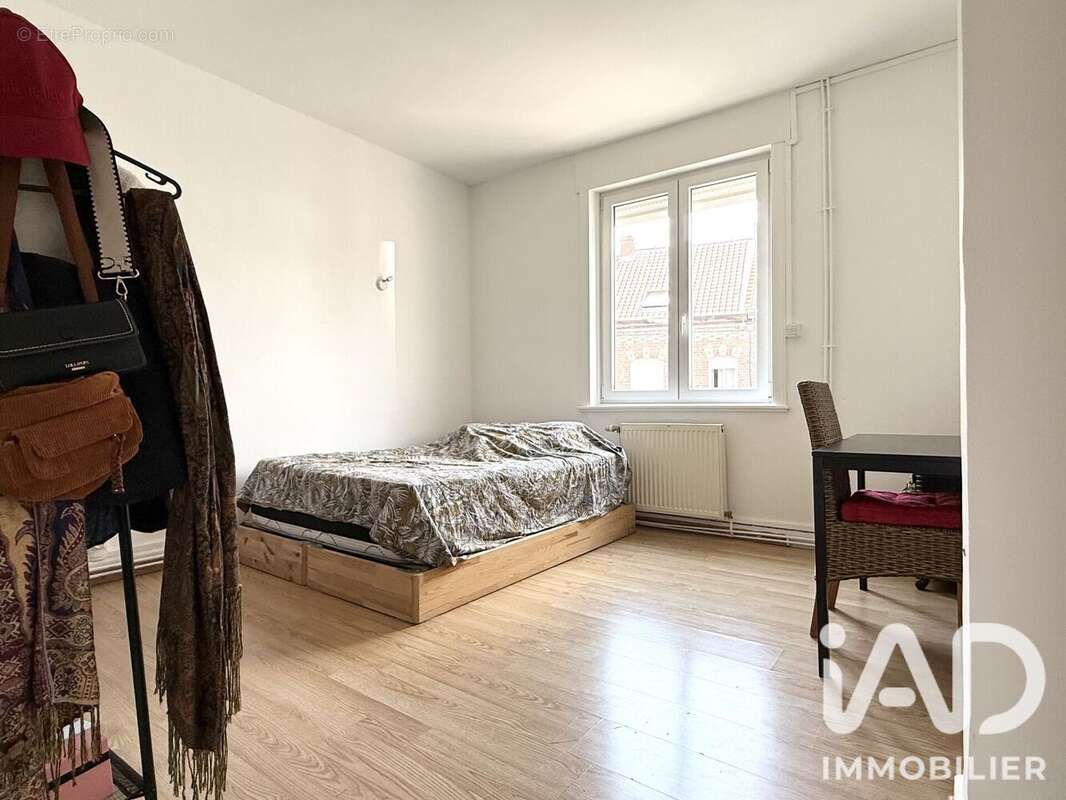 Maison 100 m² à Wattrelos  - photo 7