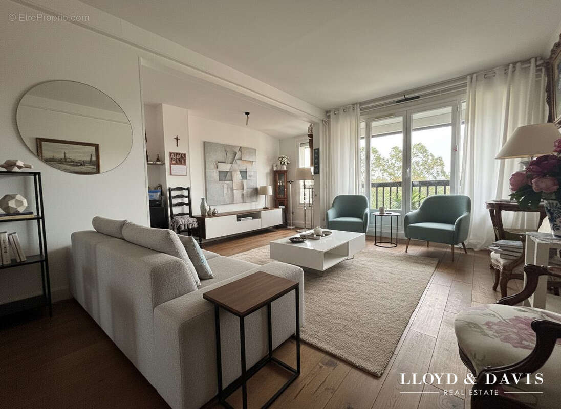 Appartement 116 m² à Saint-Jean-De-Luz  - photo 2
