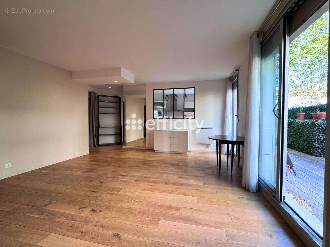 Appartement à BOULOGNE-BILLANCOURT