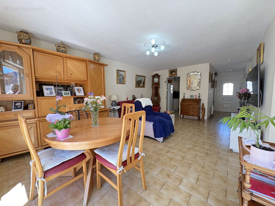 Maison à VALRAS-PLAGE