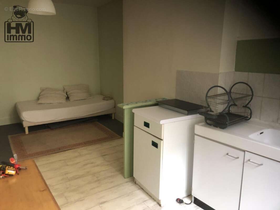 Appartement à SAINT-LEONARD-DE-NOBLAT