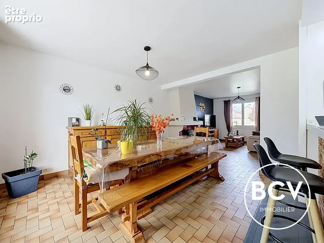 Maison Luce 4 pièce(s) 90 m² - photo 2