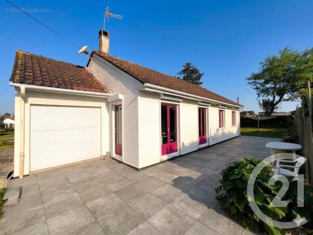 Maison à CAMIERS