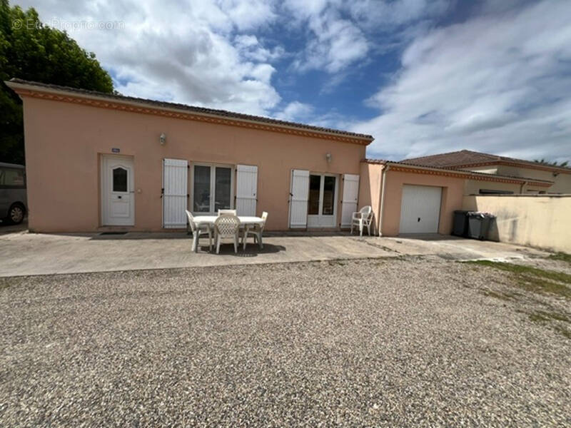 Maison à AIGUILLON