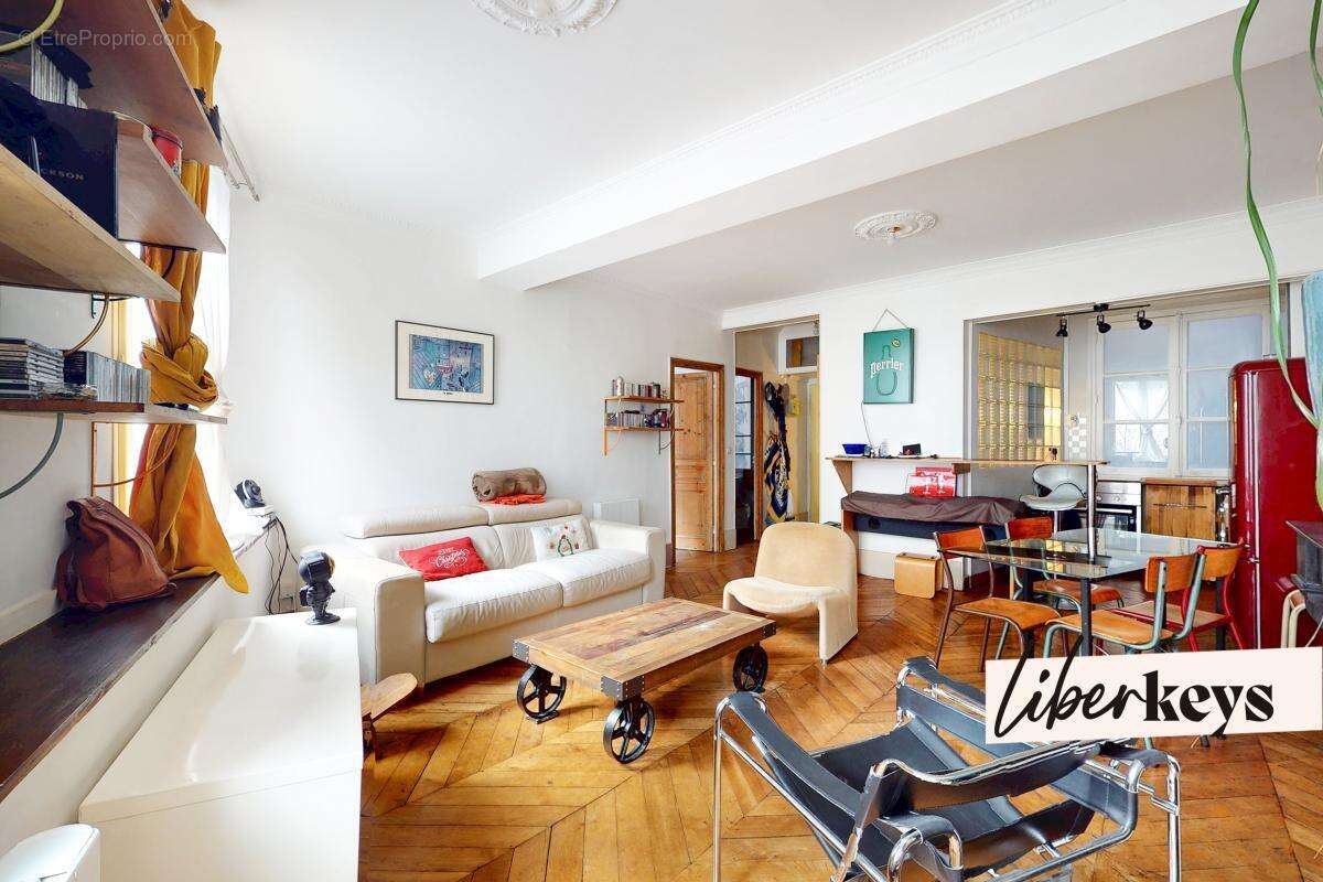 Appartement à PARIS-14E
