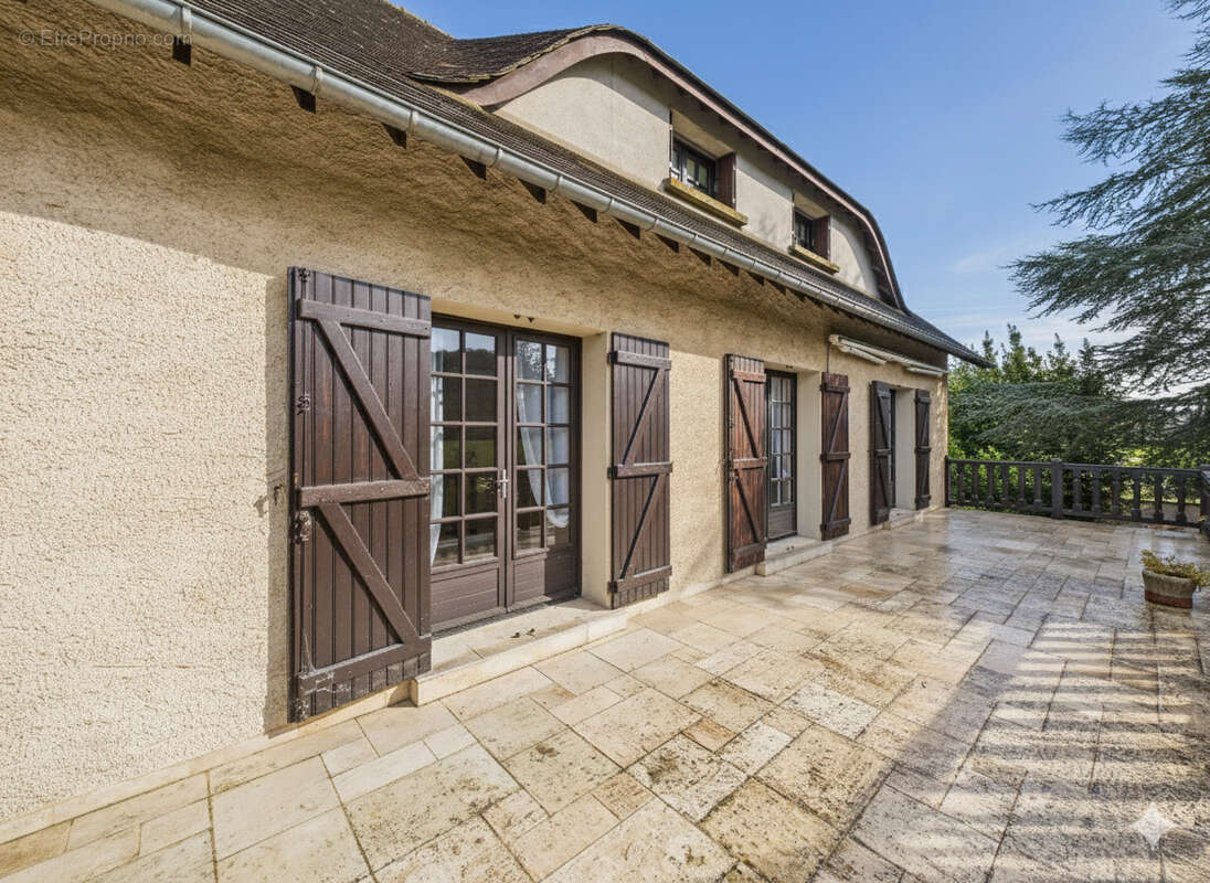 Maison à NOGENT-LE-ROI