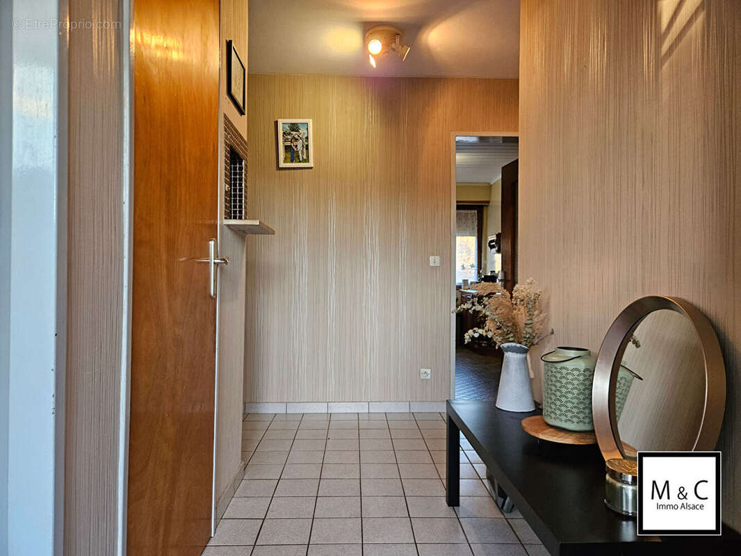 Maison à OBERHOFFEN-LES-WISSEMBOURG