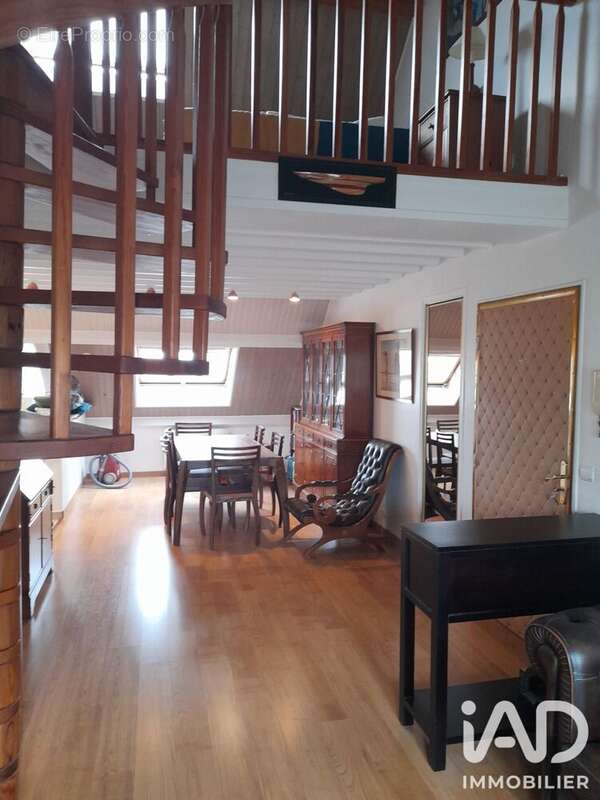 Photo 3 - Appartement à LE COUDRAY-MONTCEAUX