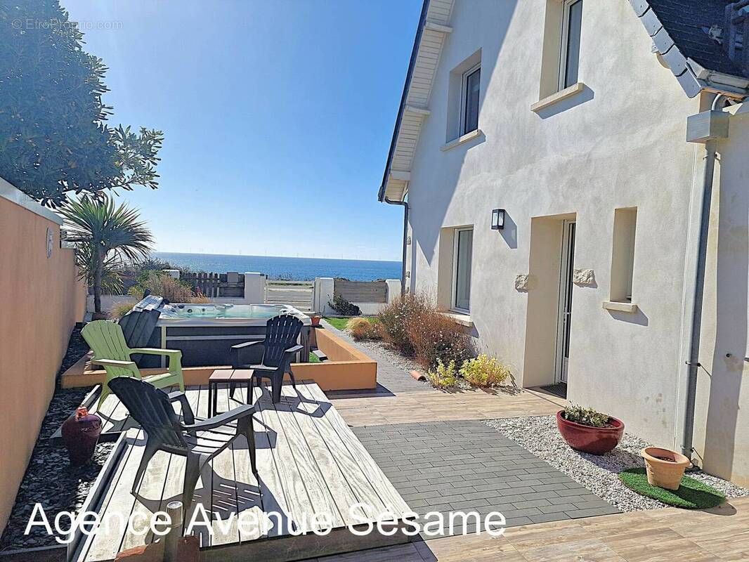 Maison à LE POULIGUEN