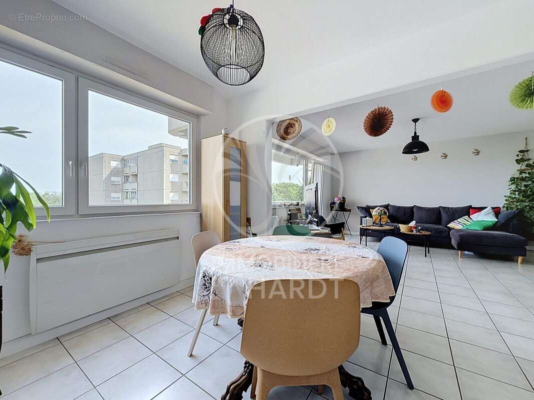 Appartement 91 m² à Illzach  - photo 4