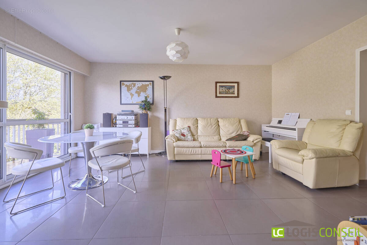 Appartement à CHATENAY-MALABRY