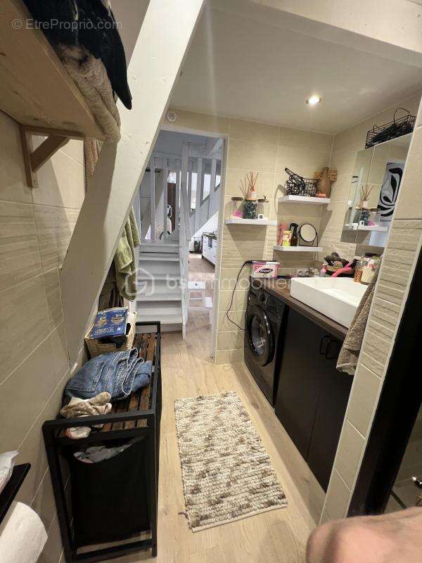 Appartement à SERVON