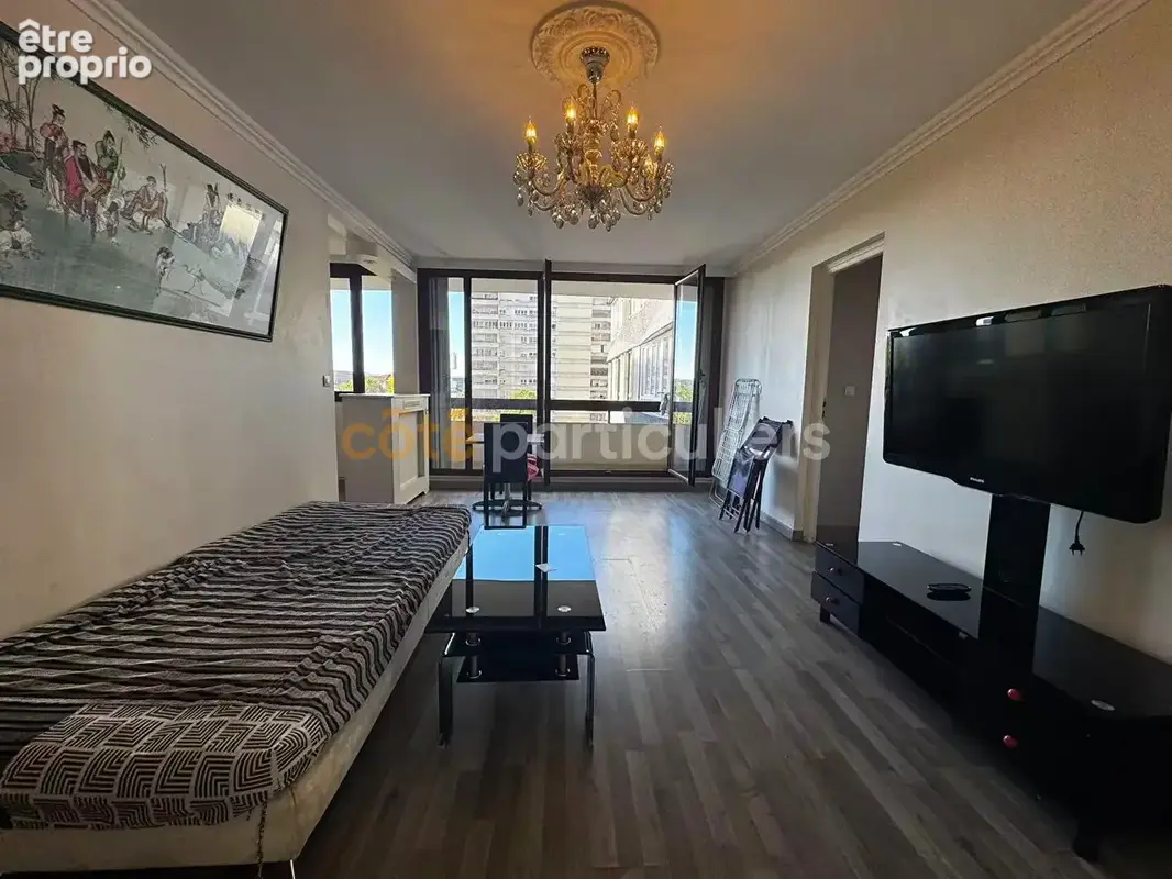 Appartement à AUBERVILLIERS