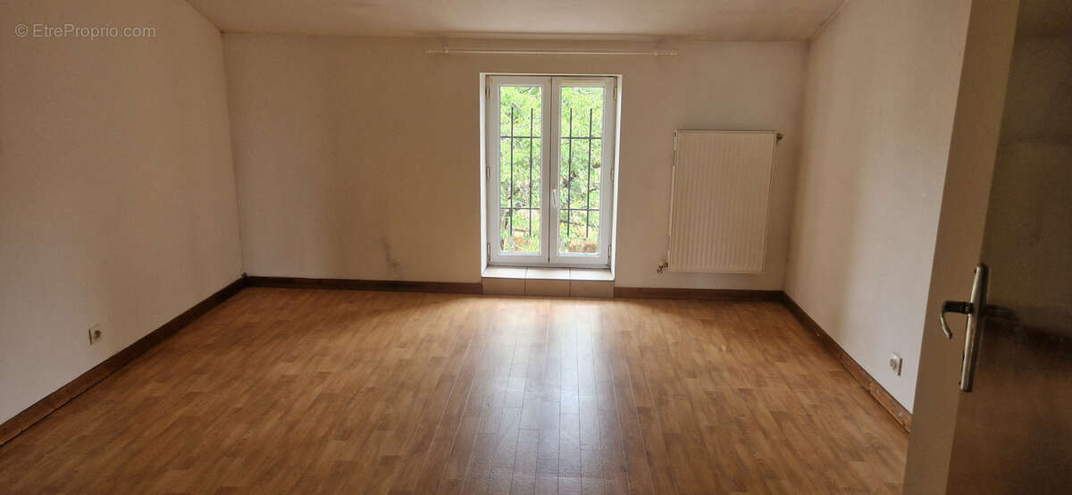 CASTELNAU DE MEDOC, maison T4 100 m2 jardin clos - photo 5