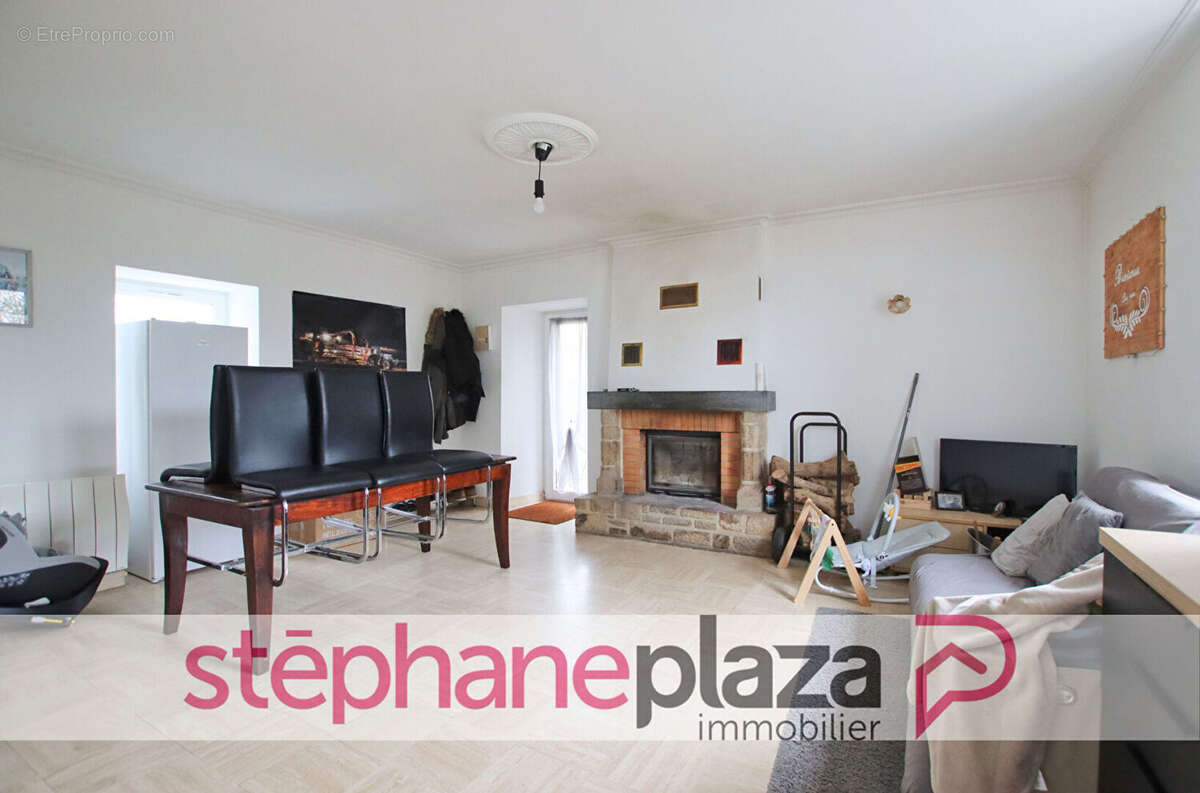 Maison à LA GUERCHE-DE-BRETAGNE