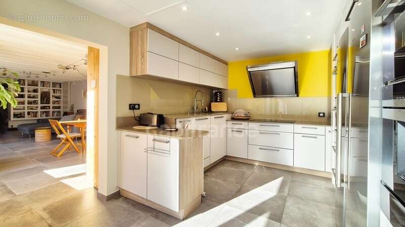 Maison à MORIGNY-CHAMPIGNY