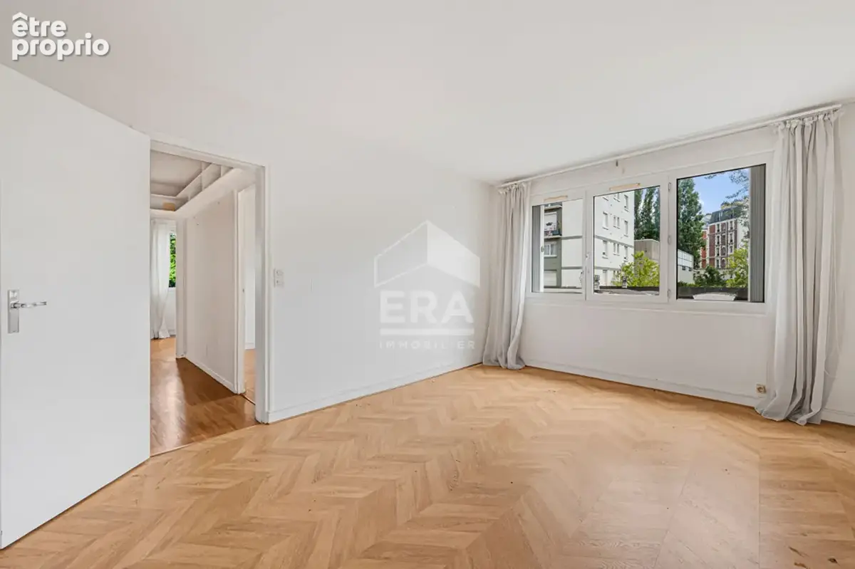 Appartement à PARIS-12E
