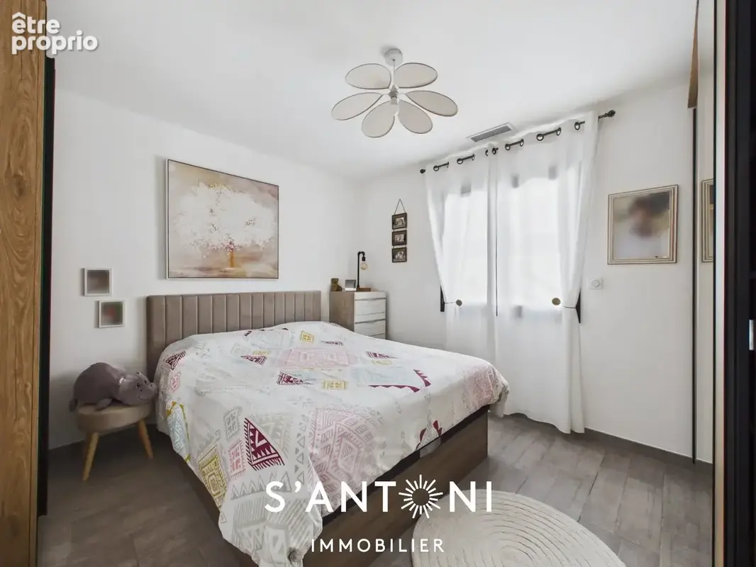 Saint-Thibéry  Villa T4 de plain-pied avec piscine et dépendance - photo 8