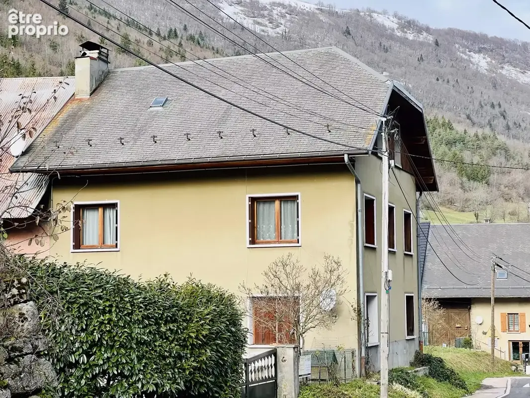 Maison mitoyenne sur 2 niveaux plus combles - photo 8