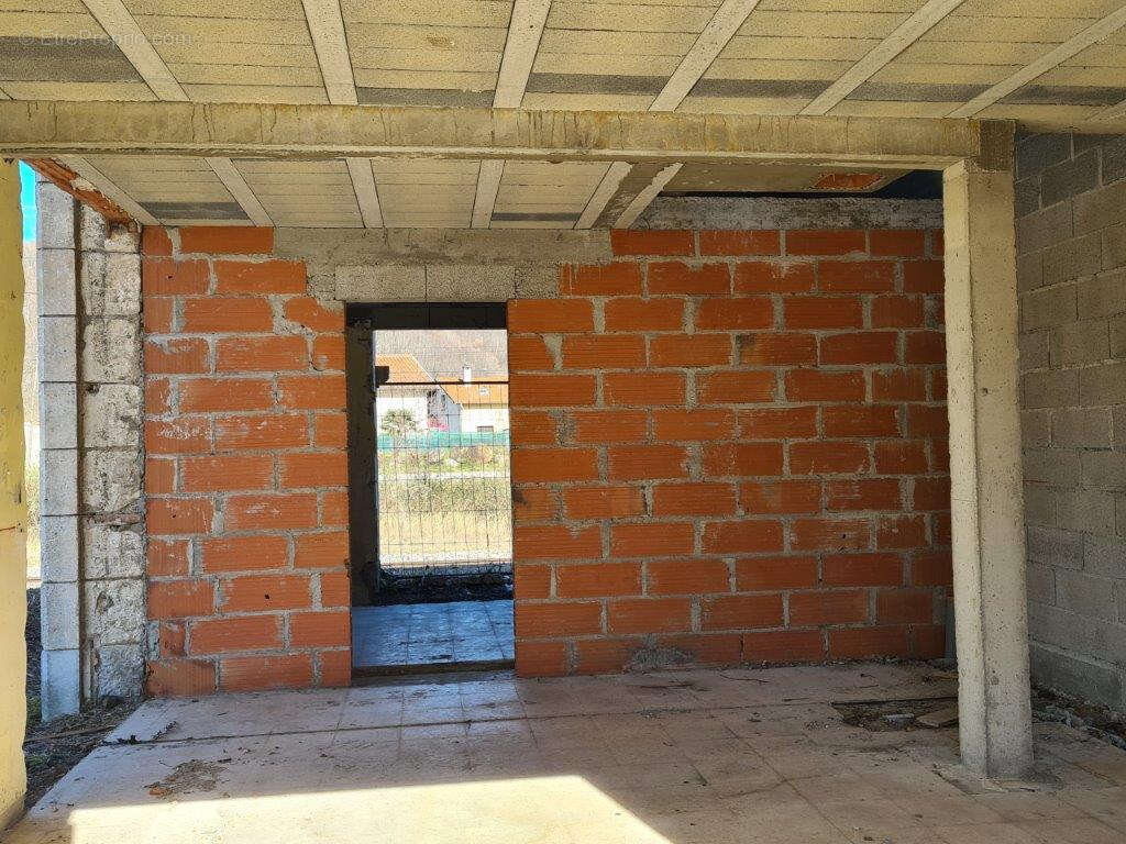 Appartement à SAINT-PAUL-DE-JARRAT