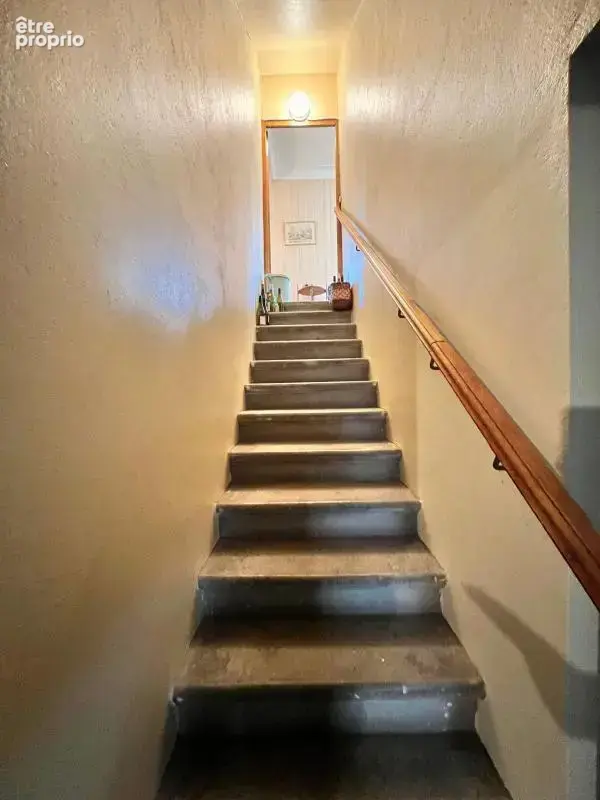 Maison familiale 9 pièces sur une parcelle de terrain de 805 m2 - photo 18