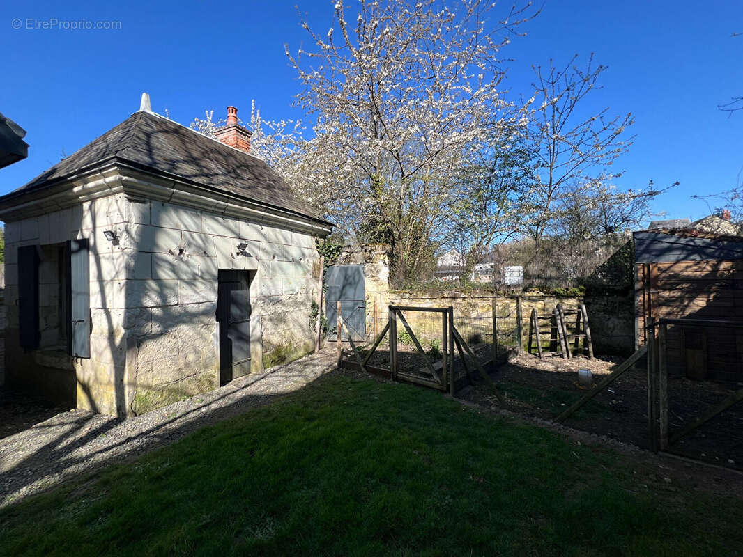 Maison à MONTRICHARD