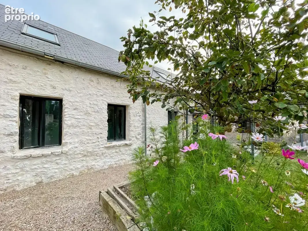 Maison à TOURY