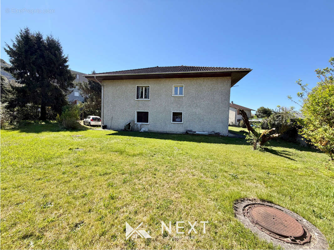 Maison à VILLARD-BONNOT