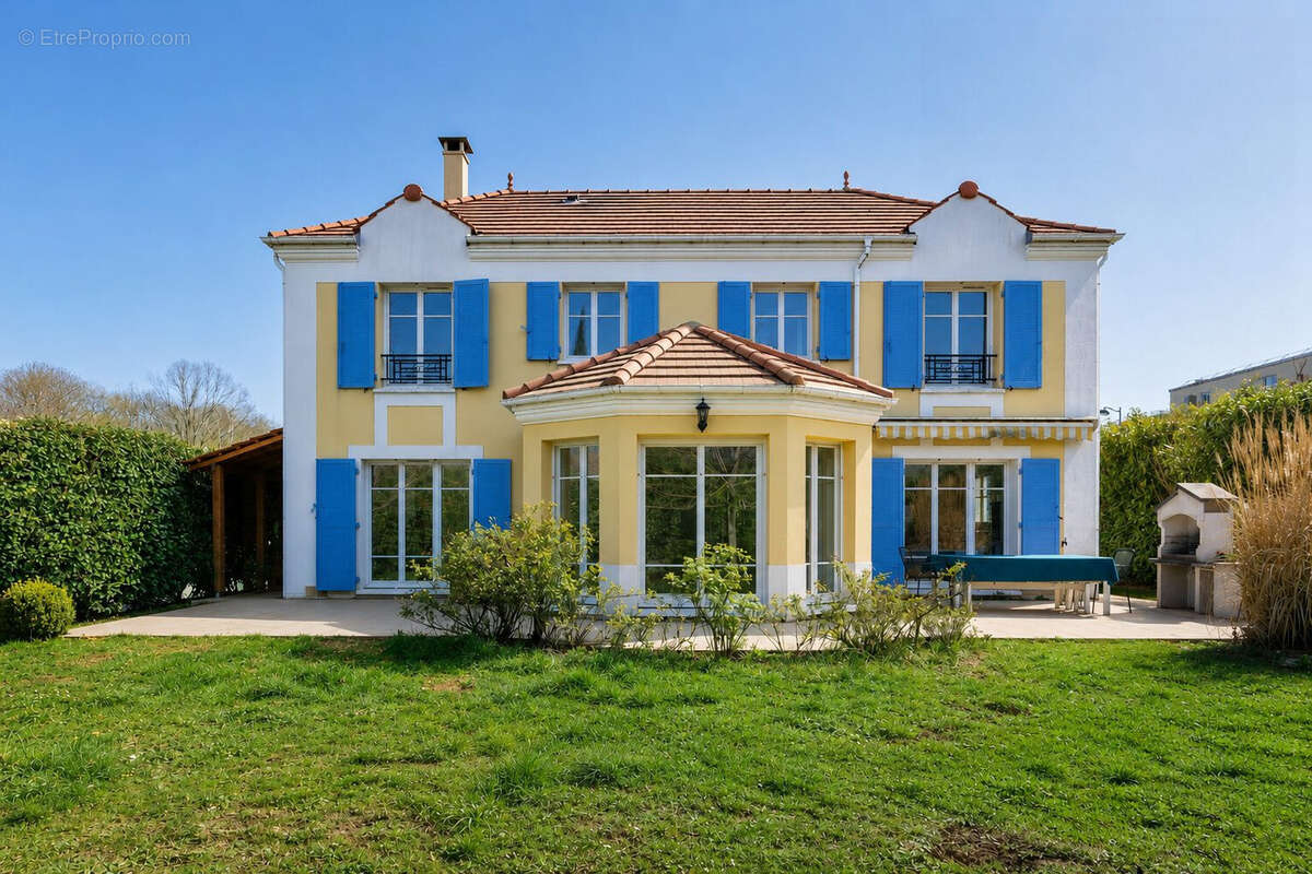 Maison 166 m² à Montevrain  - photo 6