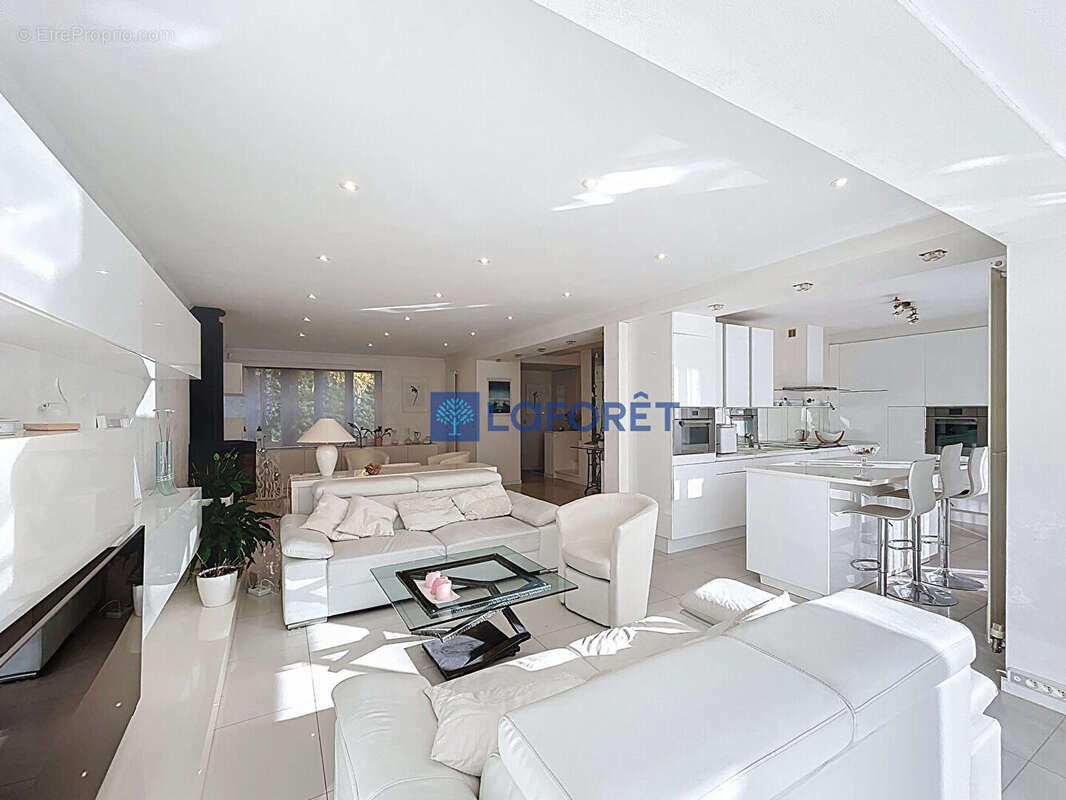 Maison à SAINT-GERMAIN-LES-CORBEIL