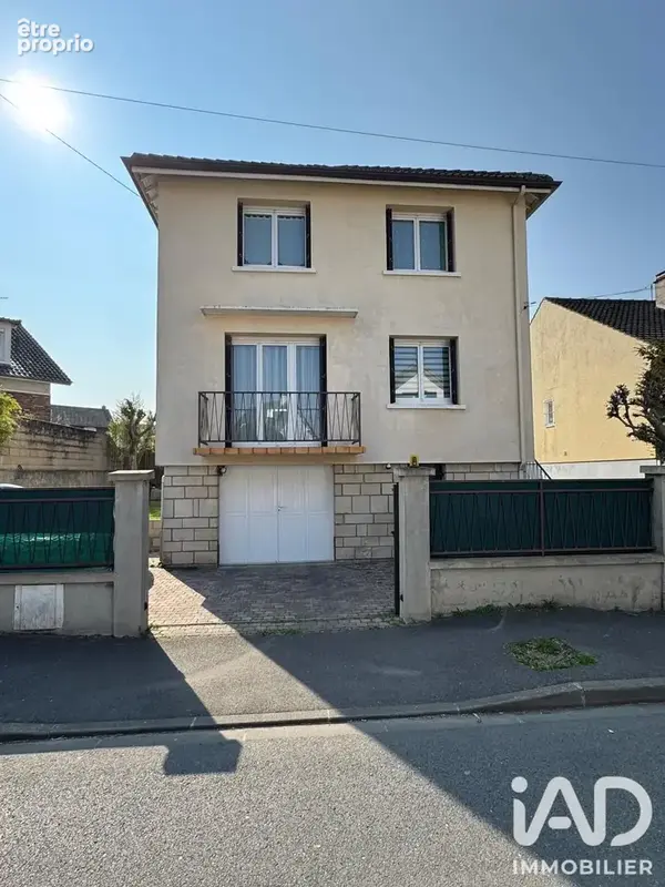 Photo 1 - Maison à RIS-ORANGIS